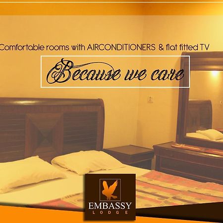 קראצ'י Embassy Lodge מראה חיצוני תמונה
